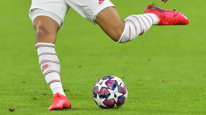 En iyi şut çeken futbolcular