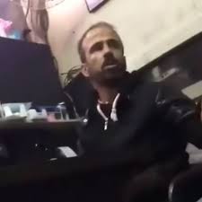 EN İYİ ŞARKICI