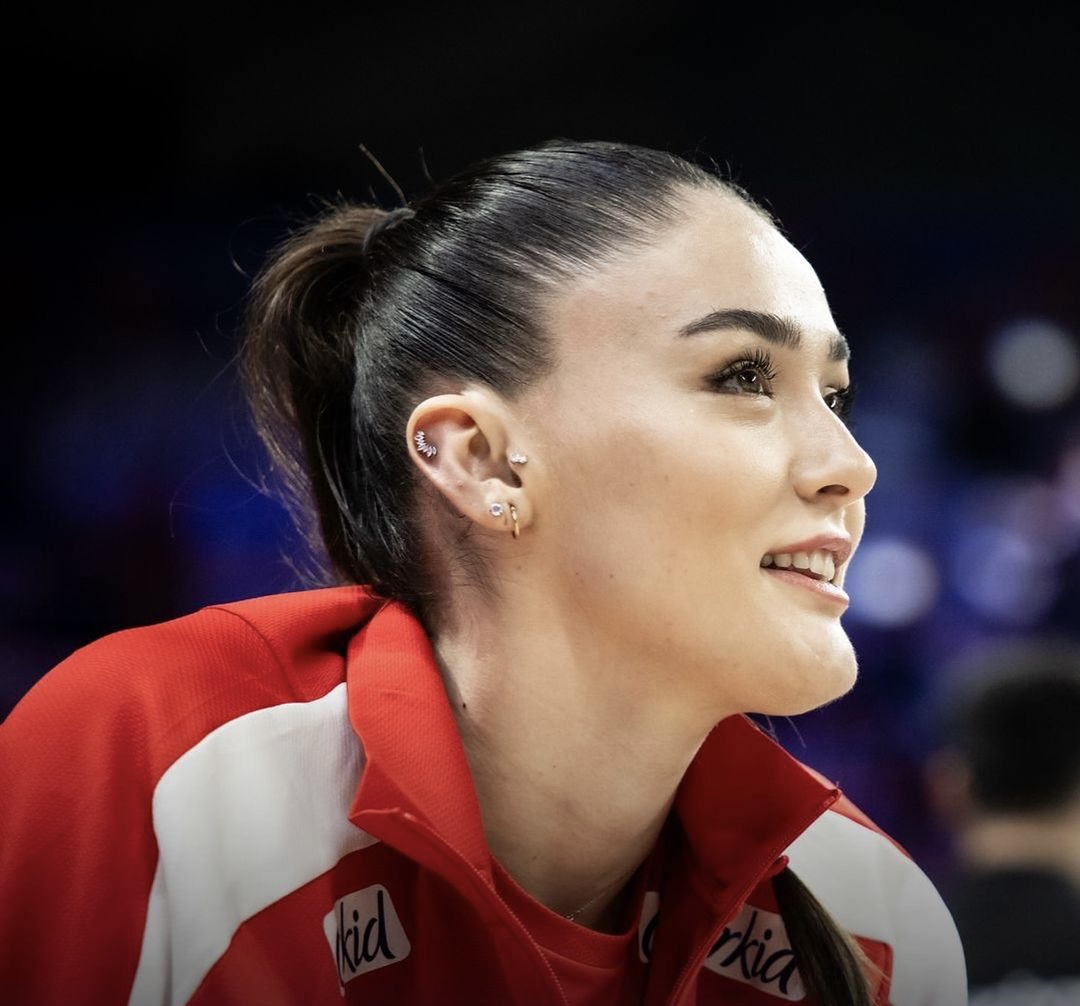 Most Beautiful Turkish Volleyball Player