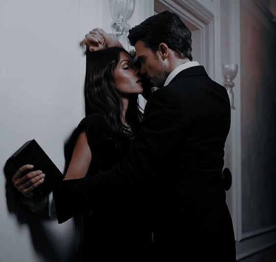 Hangi hatun gece sağlam s*kileceği için keyifli?