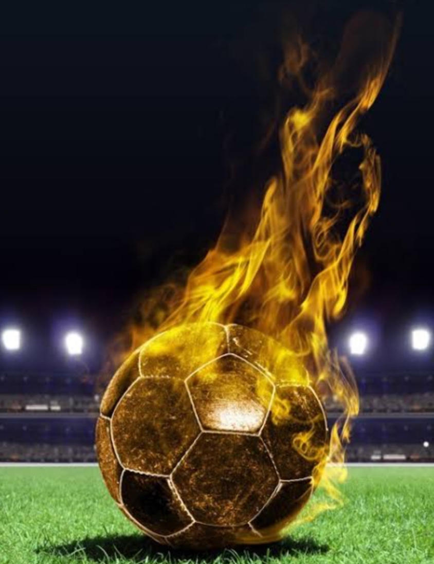 EN İYİ FUTBOLCU