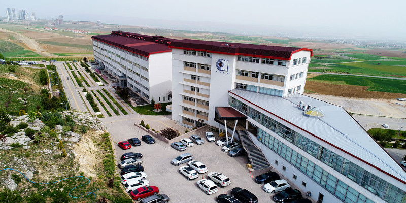 Atılım Üniversitesi En İyi Mühendislik Hocası