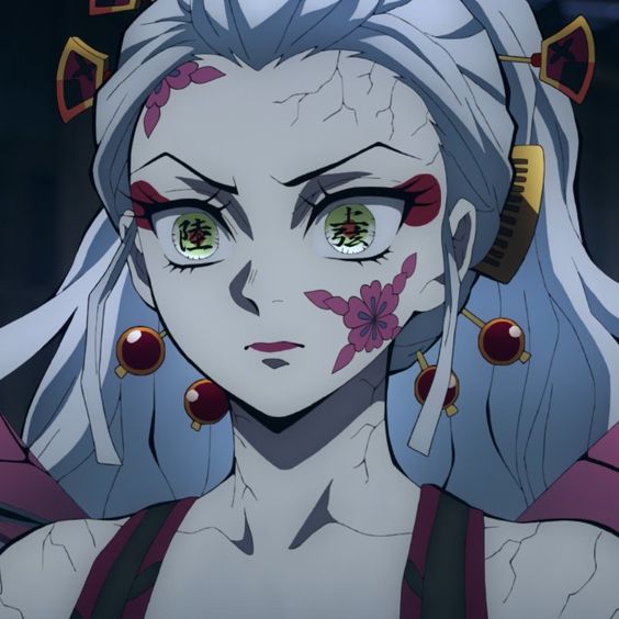 En iyi Demon Slayer Kızı
