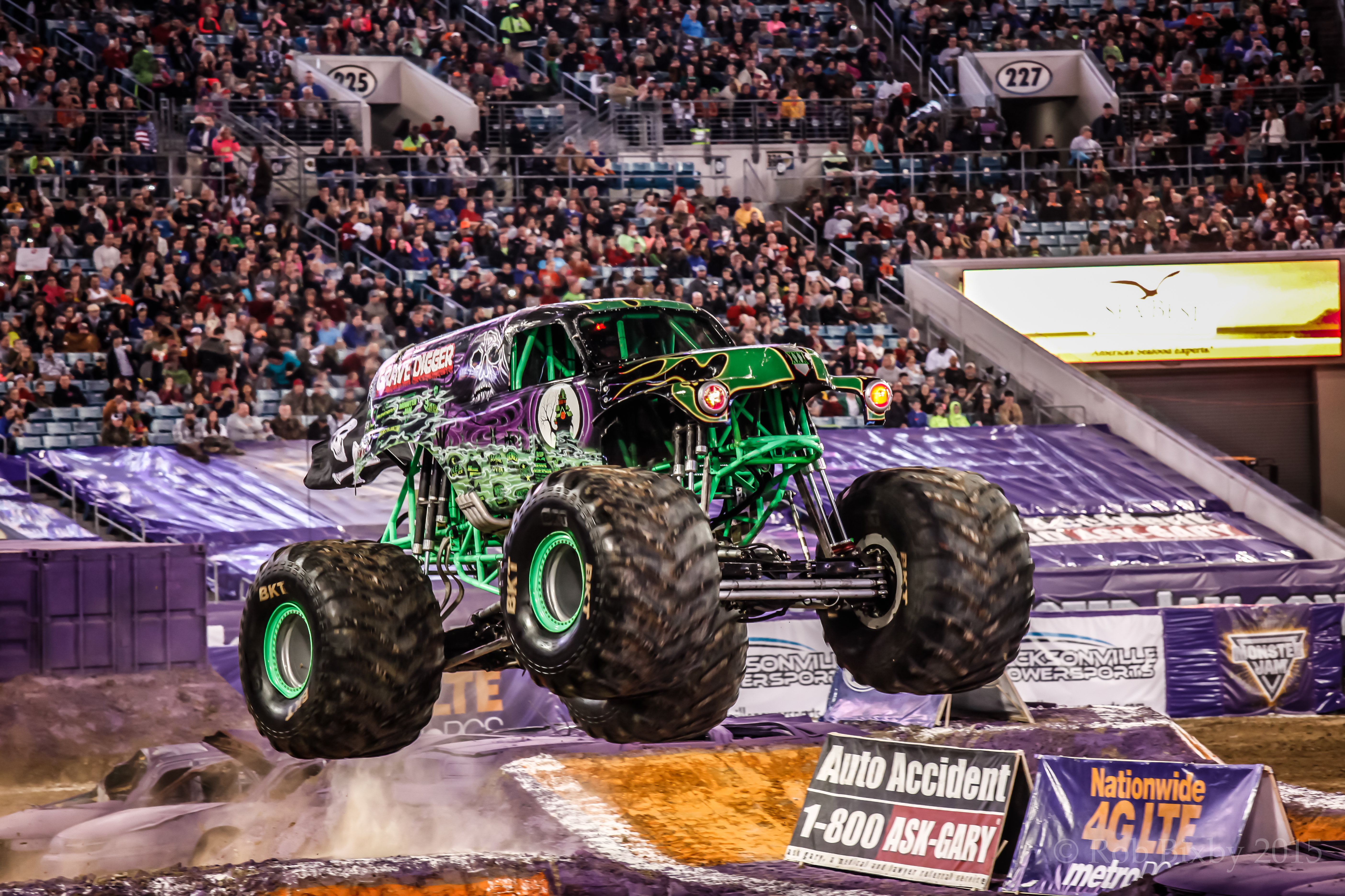 Monster Jam 2015 Freestyle Runs