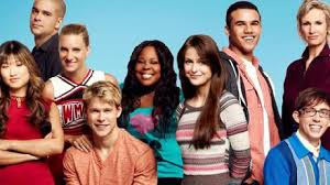 ALL major Glee characters !