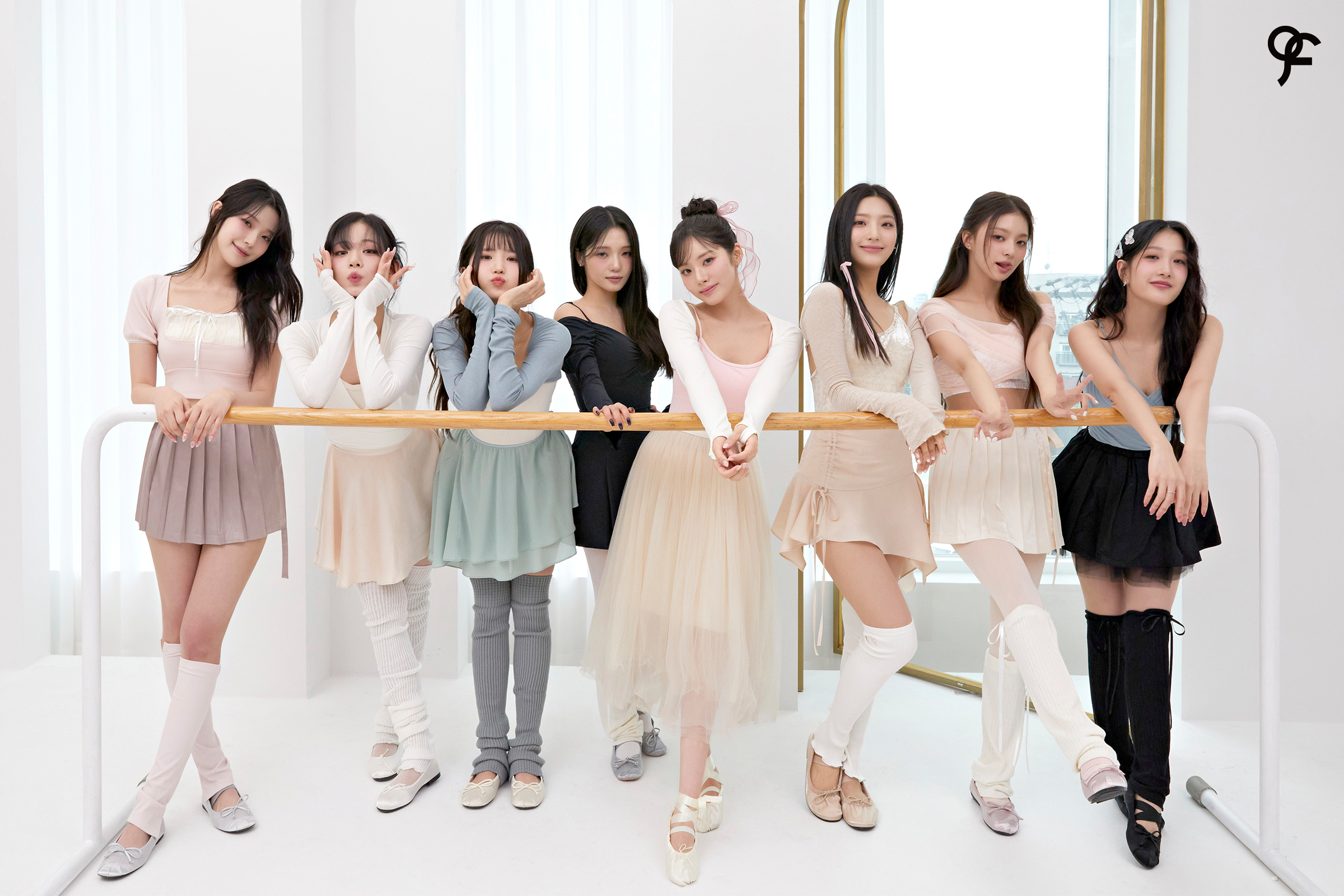 K-POP GIRL GROUP IDOLS