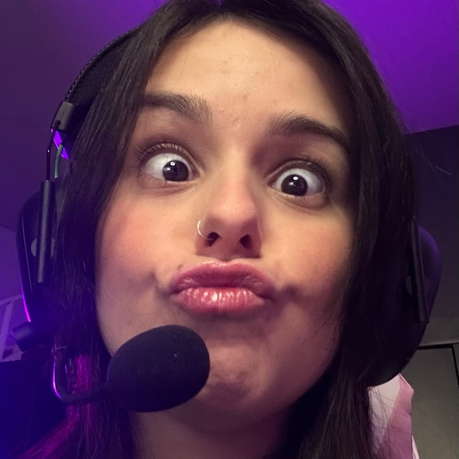 Quem é mais gada(o) de streamer ou da vida real