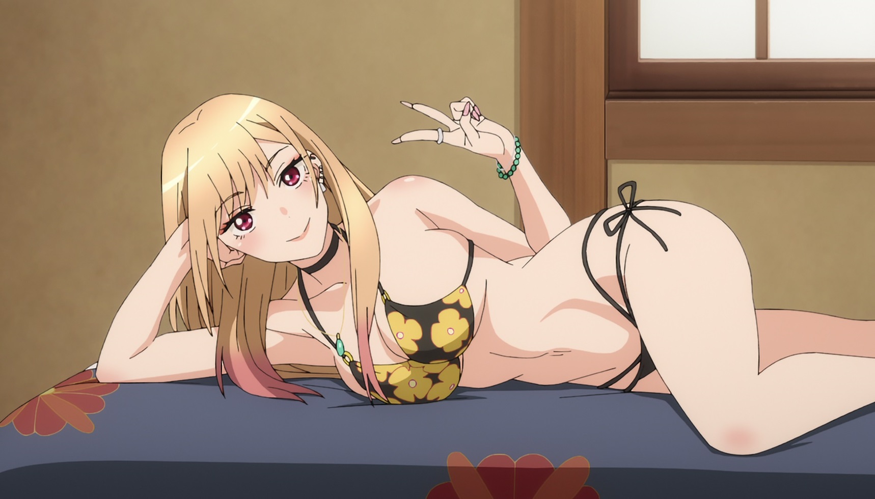 Hottest Anime Girls in Bikini [anime screencaps]