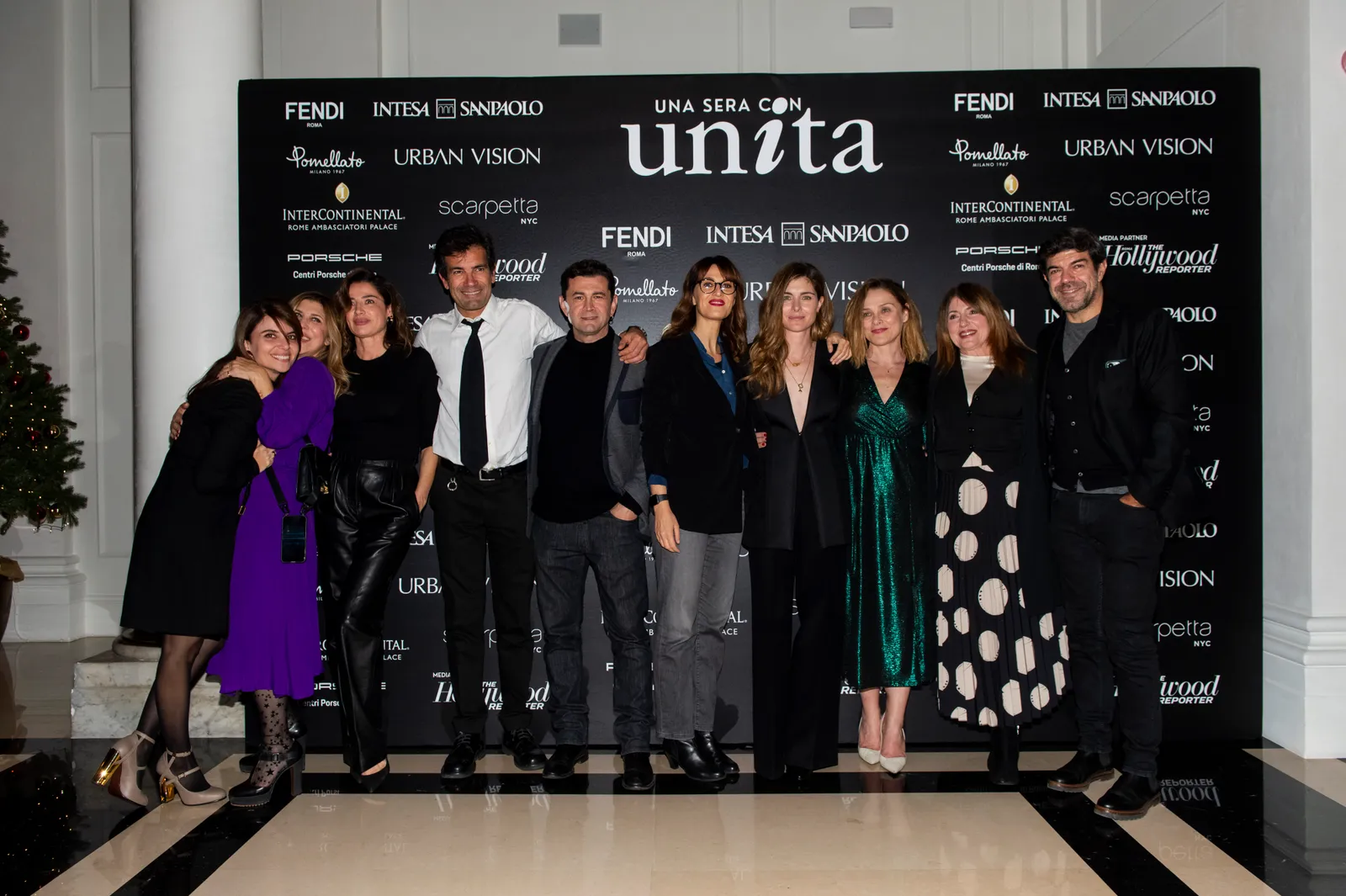 Top Outfit Unita Gala 2023