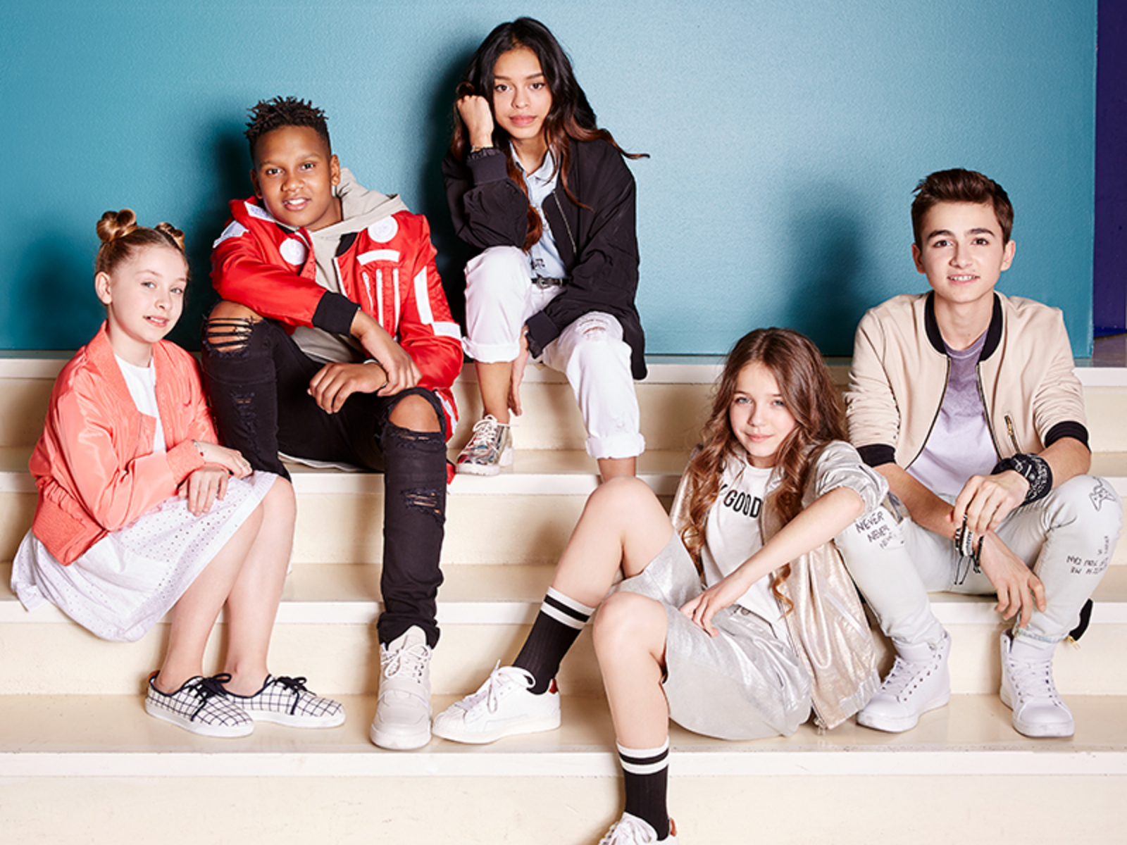 LES MEILLEURS MUSIQUES DES KIDS UNITED