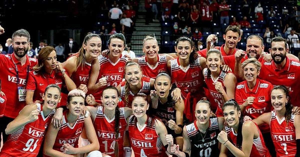 Sence En Güzel Türk Voleybolcu Kim
