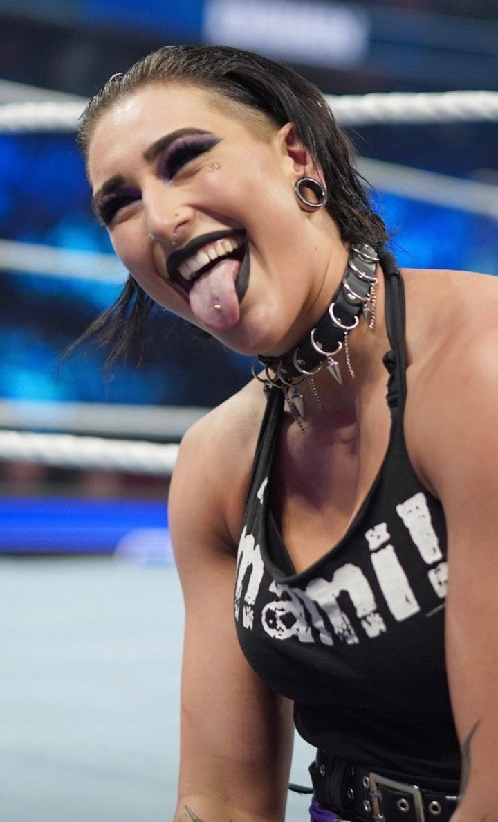 Best Rhea Ripley PLE Attire's