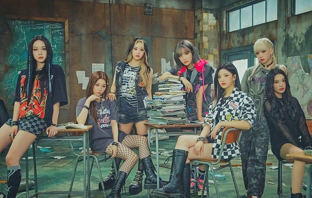KPop (Girl Groups/Soloists)