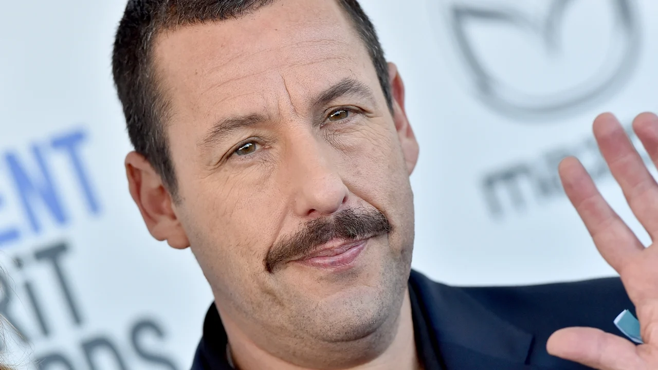 NAMORADAS DO ADAM SANDLER