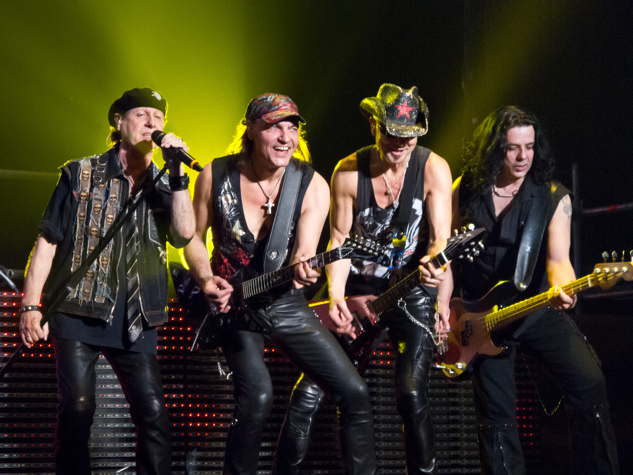 best singer/group