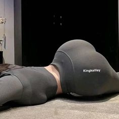 Si