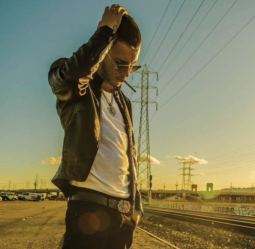 MIGLIORE CANZONE DI VEGAS JONES