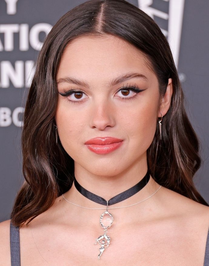 Olivia Rodrigoโs Red Carpet