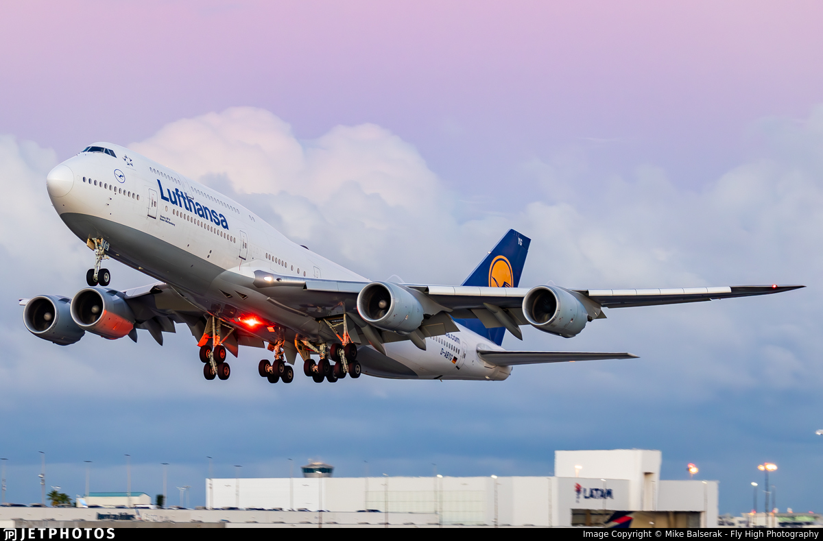 Best commercial plane