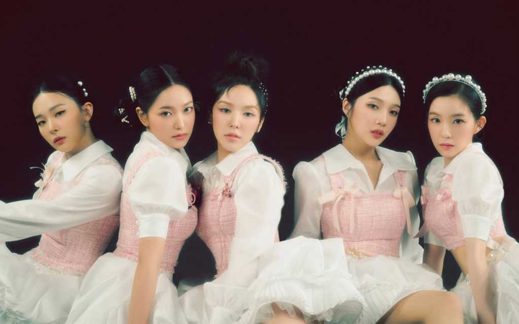 RED VELVET