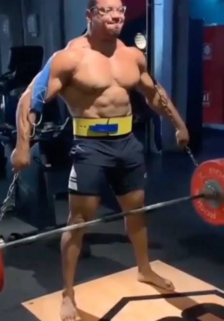Türk Fitness Alemi Kapışma