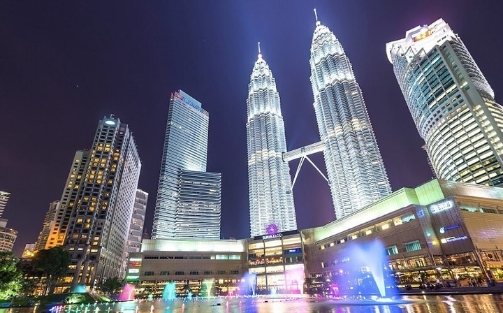 Famous Buildings