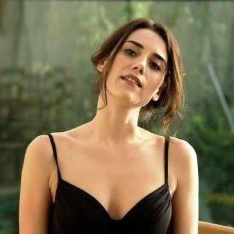 türk dizi tarihinin en orospu* kadını