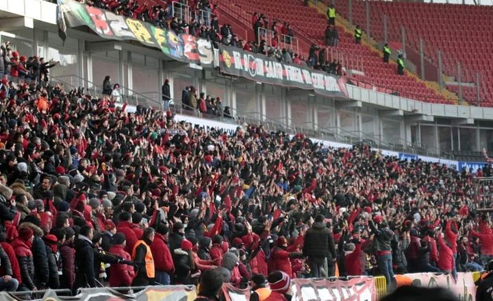En İyi Türk Futbol Bestesi