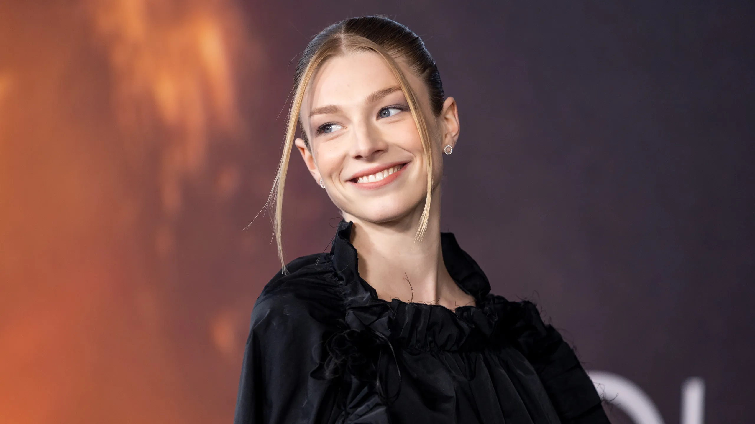 Hunter Schafer Outfits