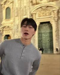 Quel chapeau de Hongjoong de ATEEZ préfères-tu ?