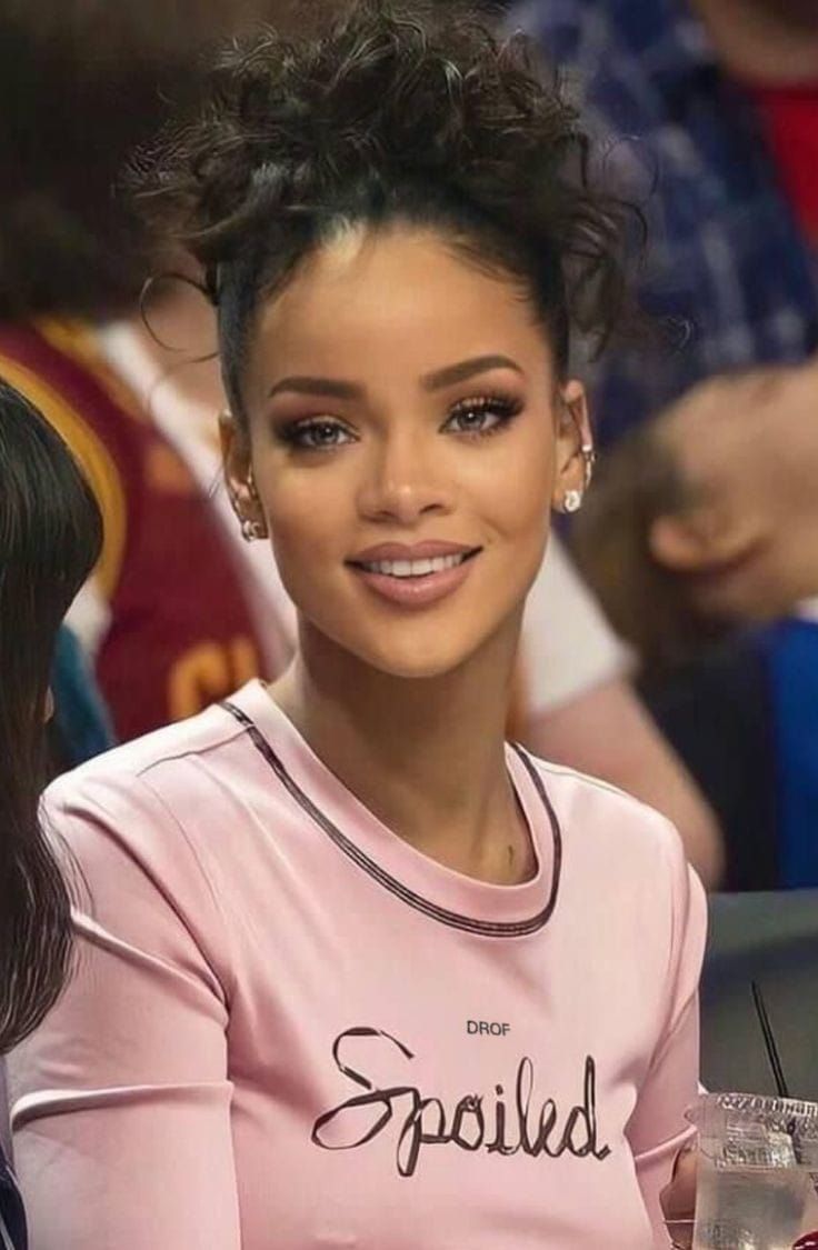 Who was the most beautiful woman in the world in her PRIME? 🚨