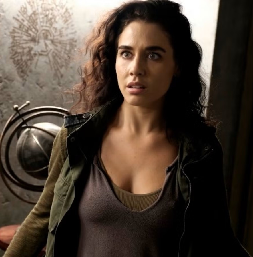 Top Sexy The Magicians