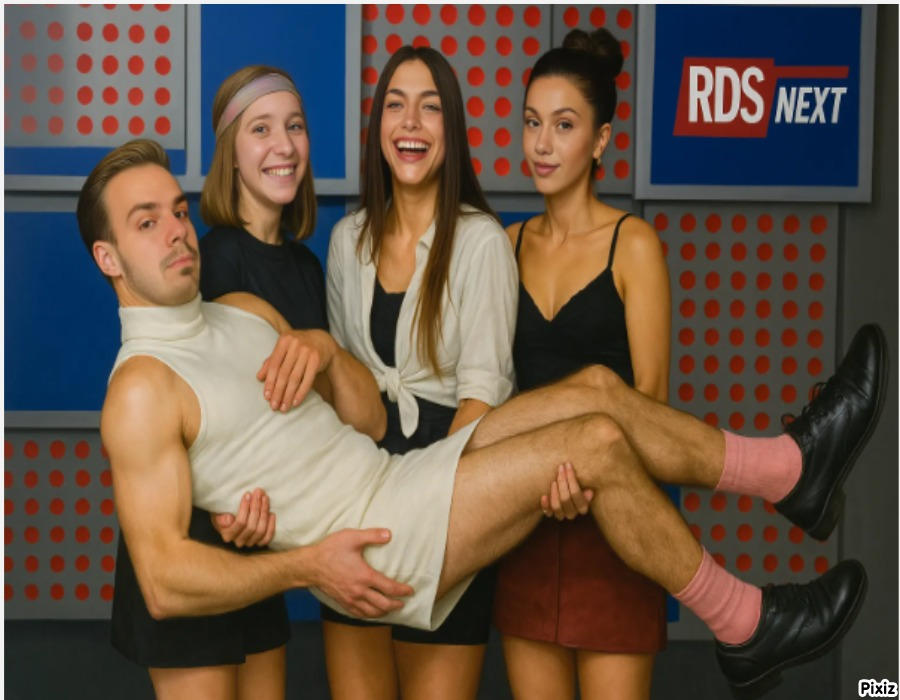 Sexy ragazze che umiliano il freneh
