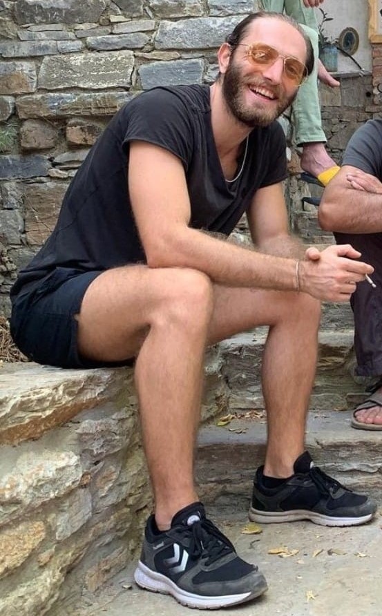 Sence bu fotoğrafta hatunların en fazla çekici bulduğu detay nedir?
