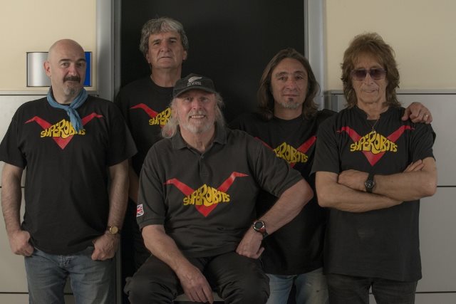 sigle dei SuperRobot/Rocking horse