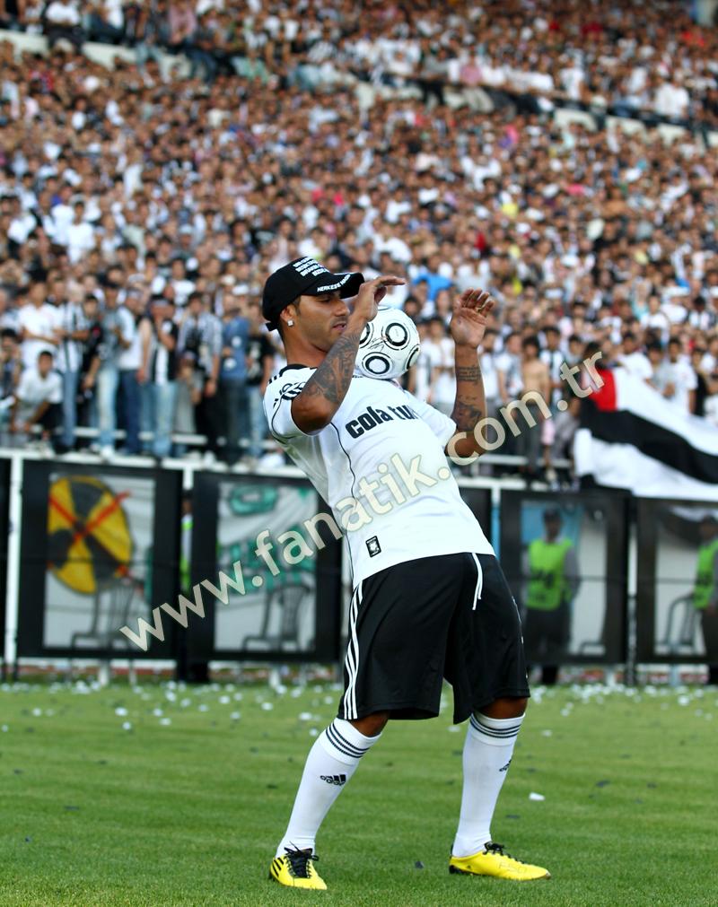 Beşiktaş'ın 2007-08 sezonundan itibaren en güzel forması size göre hangisidir?