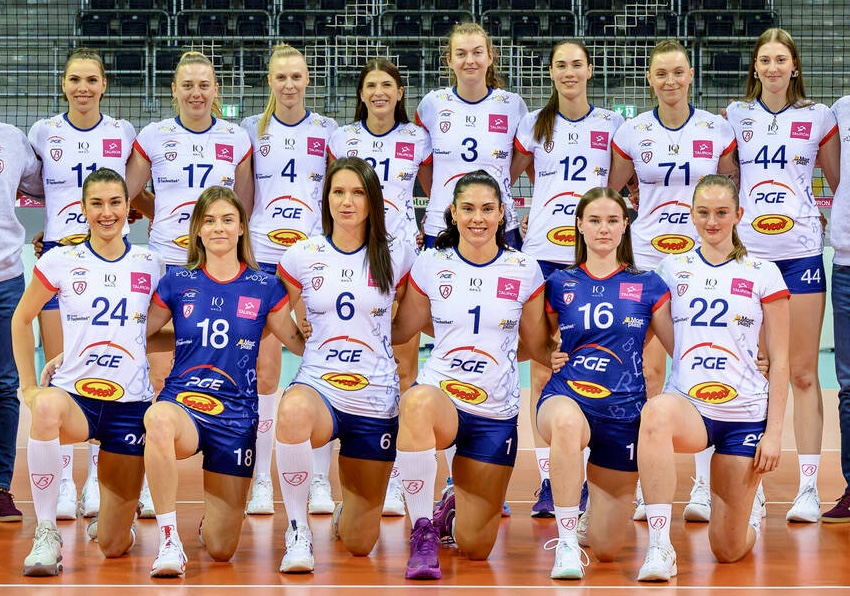 Którą siatkarkę Budowlani Łódź byś wyr*chał? - Sezon 25/26 / Which one of Budowlani Łódź volleyball team would you f*ck? - 25/26 season.