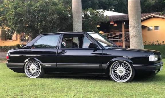 Volkswagen Voyage 1981-1995 2008-2022