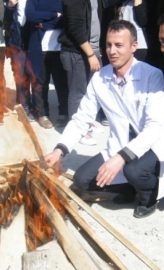 Ayyıldız but just humanıze