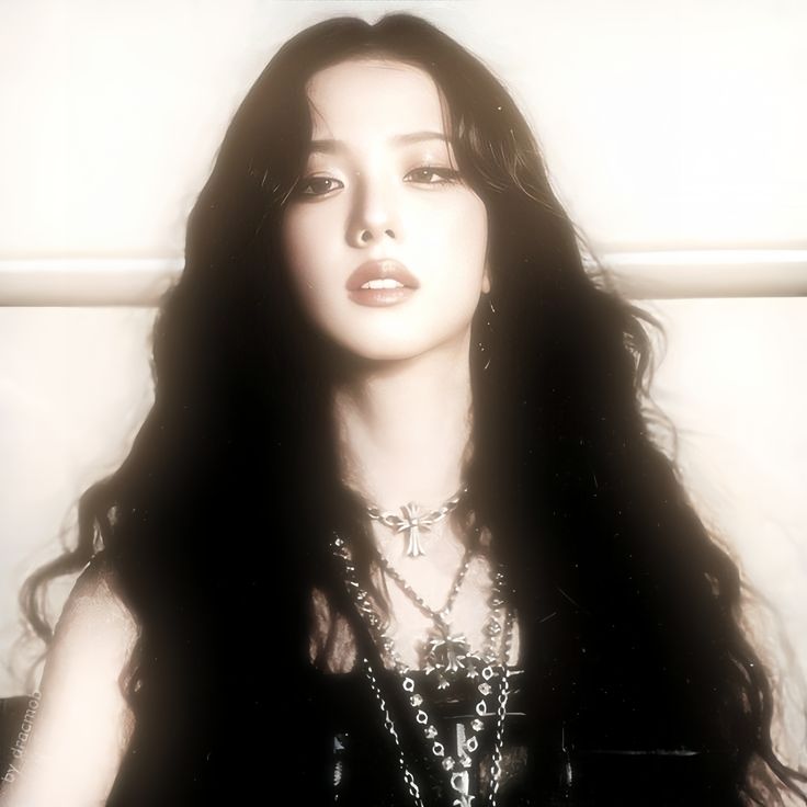 Jisoo Eras