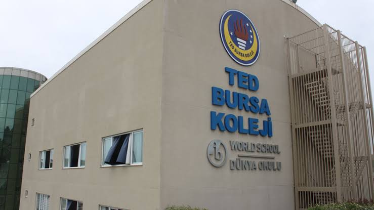En iyi Ted Bursa hocası 