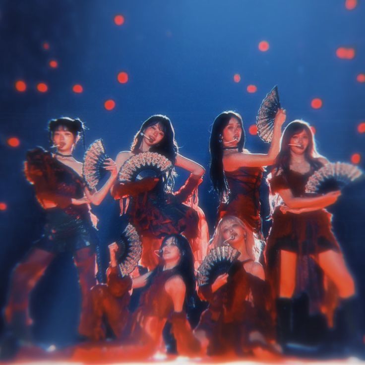 Ive MV Outfits