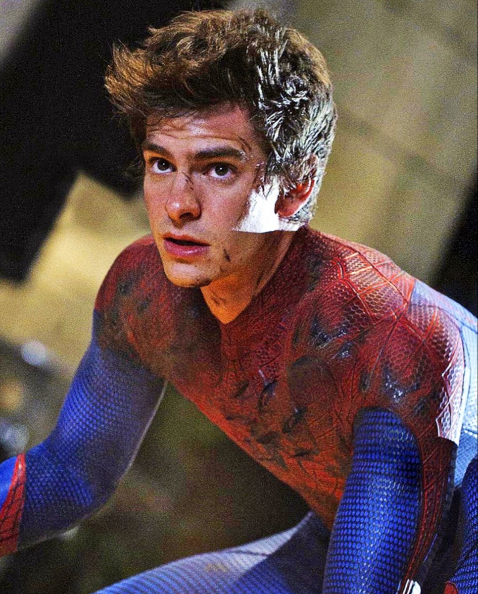 Best looking male celebrities 
