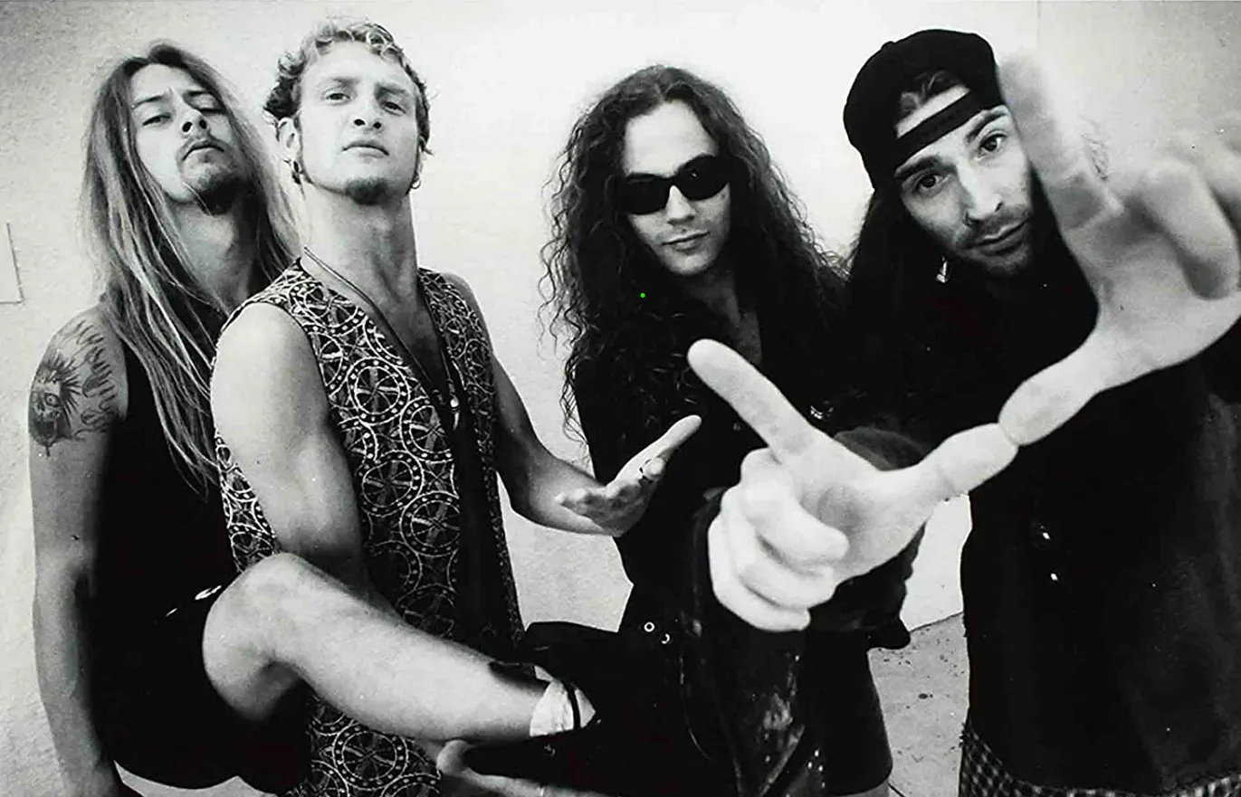 BEST ALICE IN CHAINS SONG.
