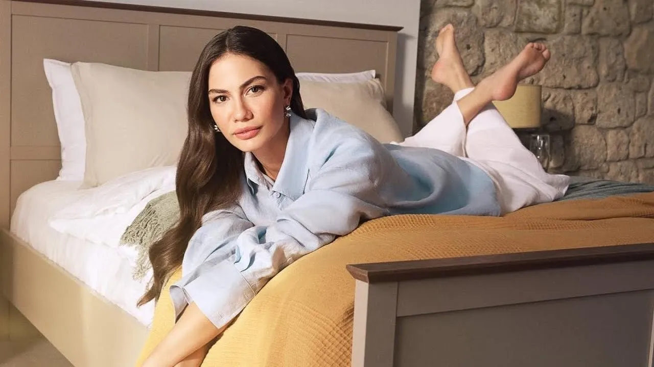 En Seksi/Güzel Demet Özdemir 2