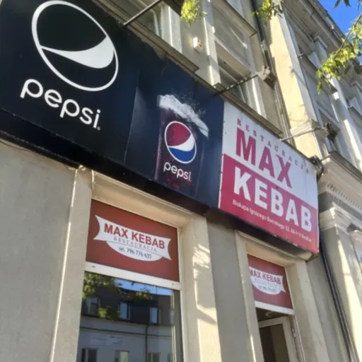 pojedynek ludzi