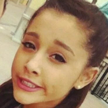 Qual a melhor da Ariana Grande ?
