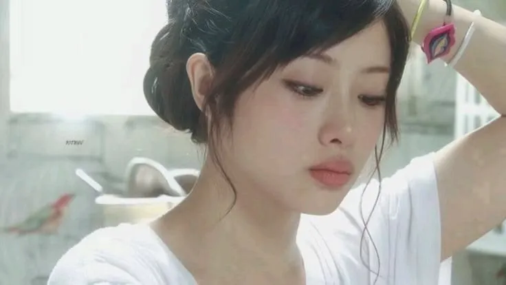 Hottest Asians 