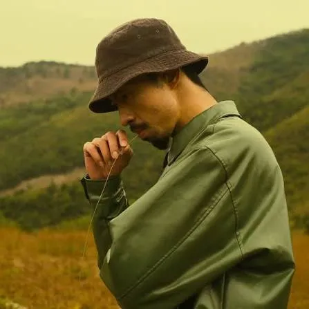tiệm nhà đen