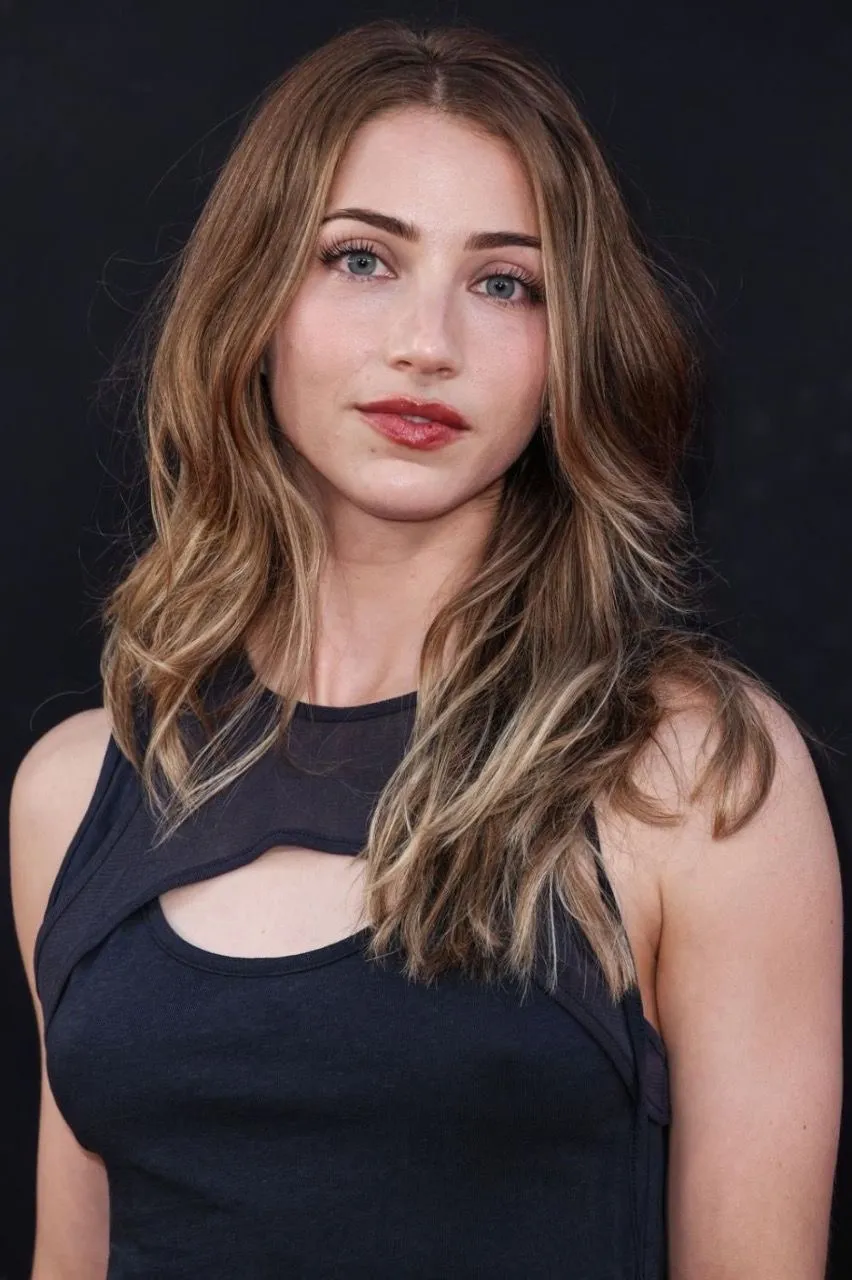 Most Beautiful Woman V4 Div E